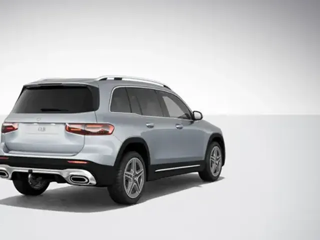 Mercedes-Benz GLB 220