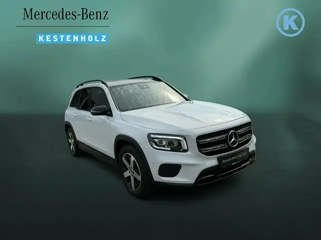 Mercedes-Benz GLB 220