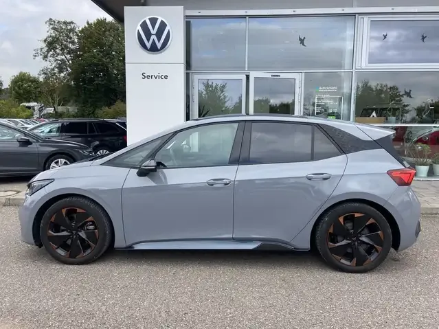 CUPRA Born