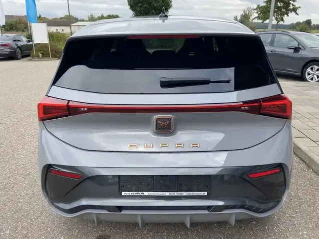 CUPRA Born