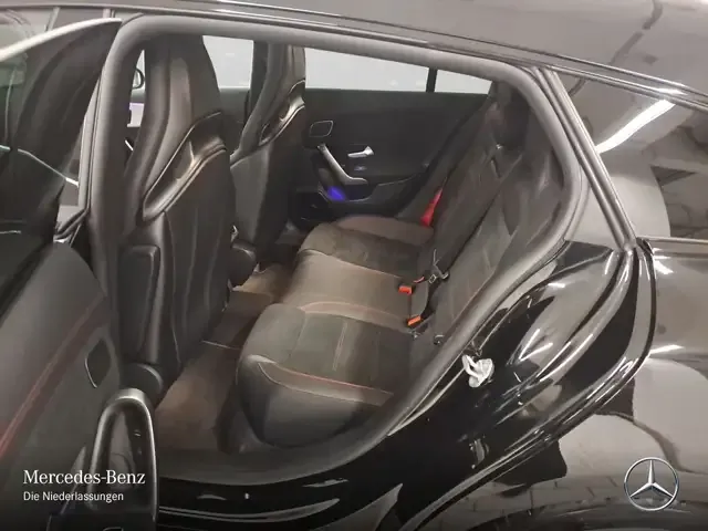 Mercedes-Benz CLA 45 AMG