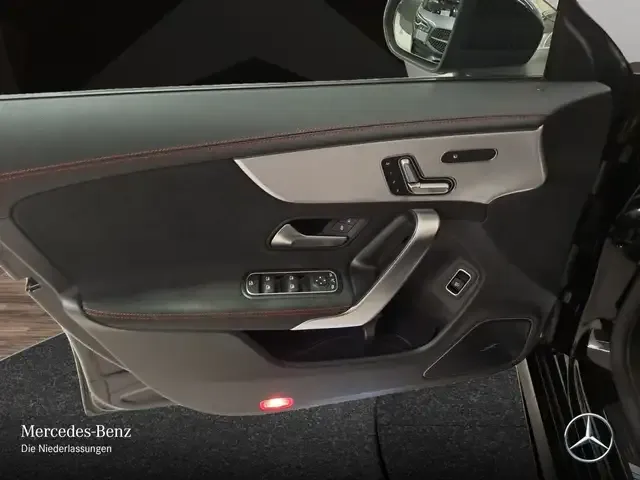 Mercedes-Benz CLA 45 AMG