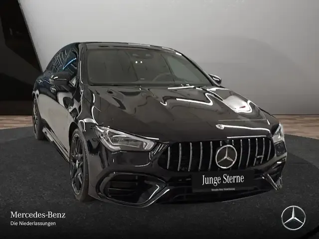 Mercedes-Benz CLA 45 AMG