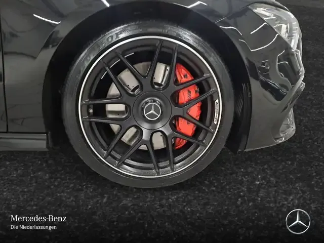 Mercedes-Benz CLA 45 AMG