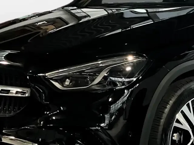 Mercedes-Benz GLA 180