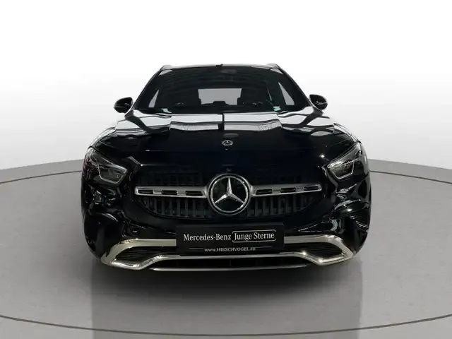 Mercedes-Benz GLA 180