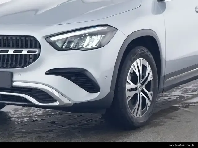 Mercedes-Benz GLA 180