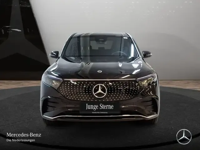 Mercedes-Benz EQB 250