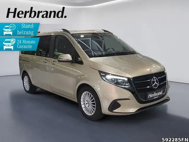 Mercedes-Benz V 220