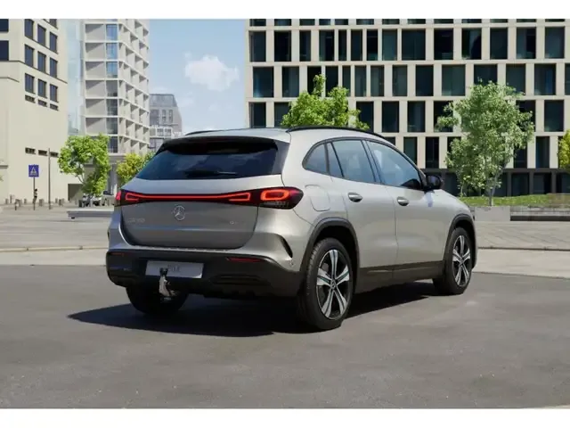 Mercedes-Benz EQA