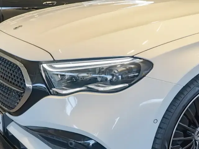 Mercedes-Benz E 200