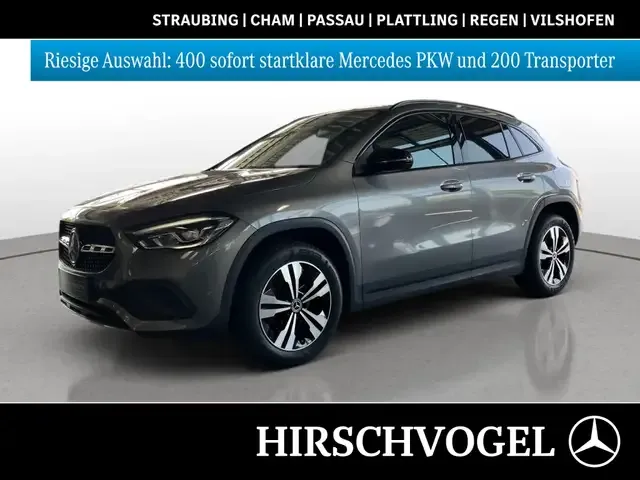 Mercedes-Benz GLA 180