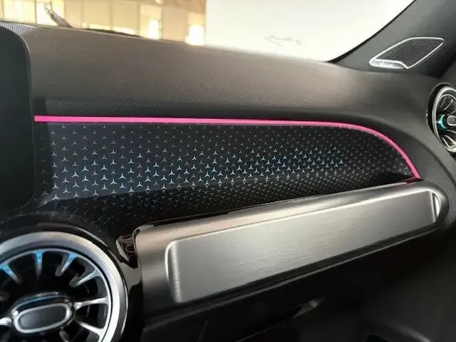 Mercedes-Benz EQB 300