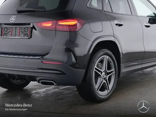 Mercedes-Benz GLA 250