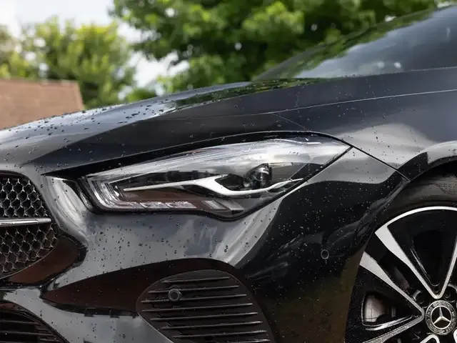 Mercedes-Benz CLA 180
