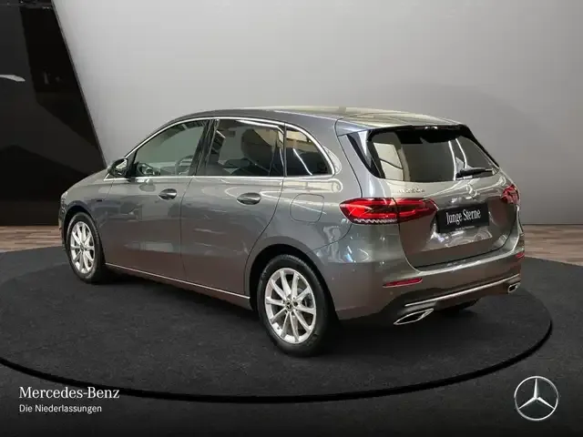 Mercedes-Benz B 250