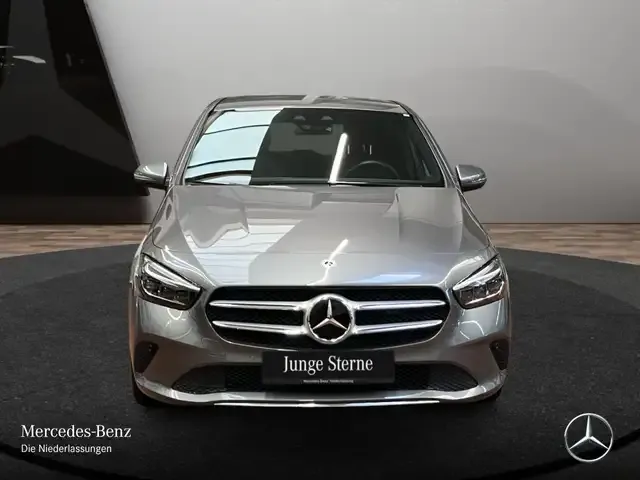 Mercedes-Benz B 250