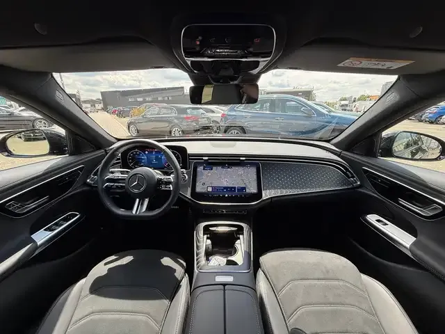 Mercedes-Benz E 220