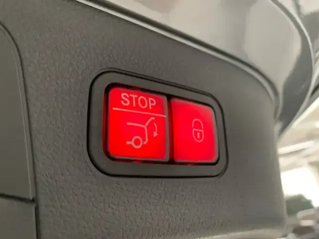 Mercedes-Benz EQC 400