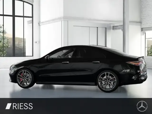 Mercedes-Benz CLA 35 AMG