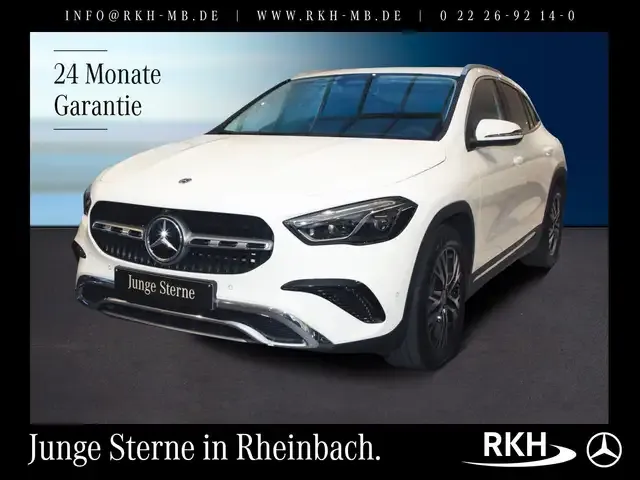 Mercedes-Benz GLA 220
