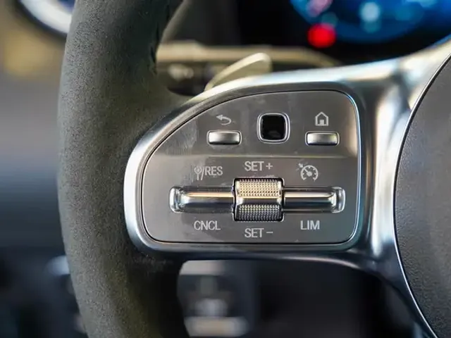 Mercedes-Benz GLA 220