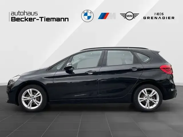 BMW 216