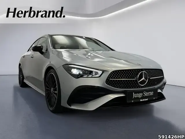 Mercedes-Benz CLA 220