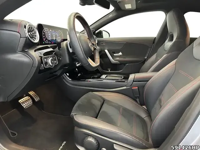 Mercedes-Benz CLA 220