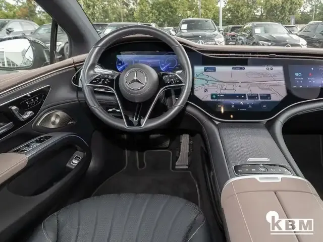 Mercedes-Benz EQS