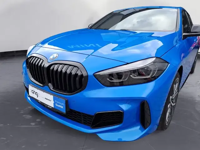 BMW 128