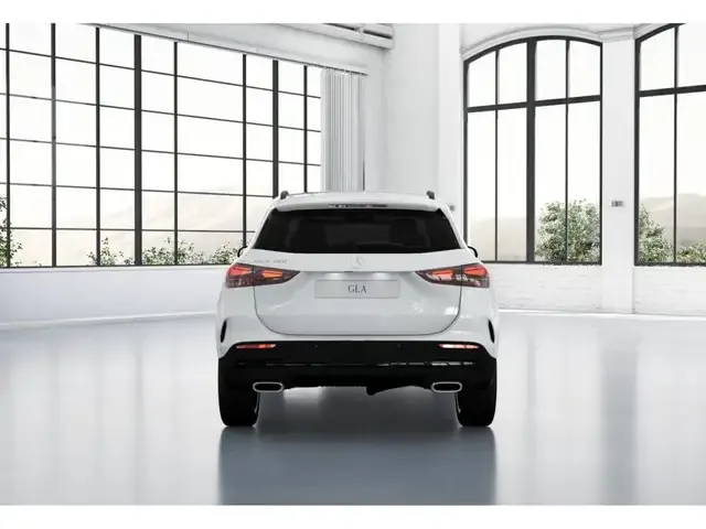 Mercedes-Benz GLA 180