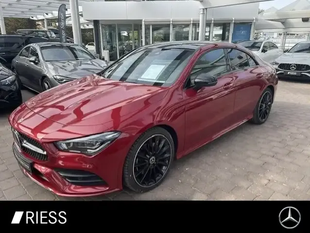 Mercedes-Benz CLA 220