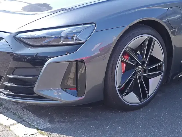 Audi RS e-tron GT