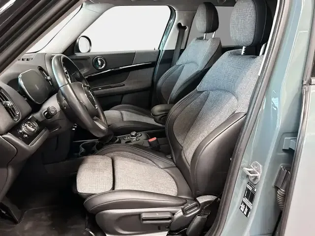 MINI Cooper D Countryman