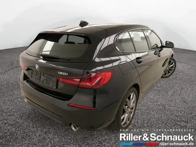 BMW 120
