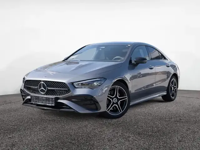 Mercedes-Benz CLA 220