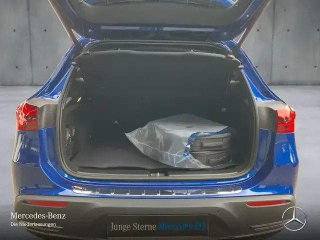 Mercedes-Benz EQA 300