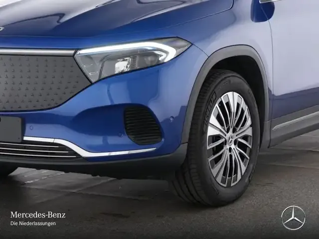 Mercedes-Benz EQA 300