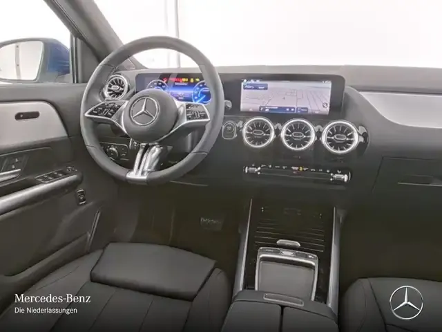 Mercedes-Benz EQA 300