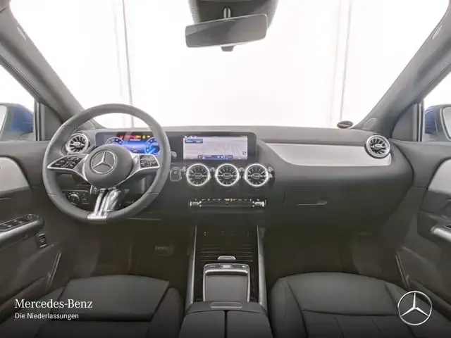 Mercedes-Benz EQA 300