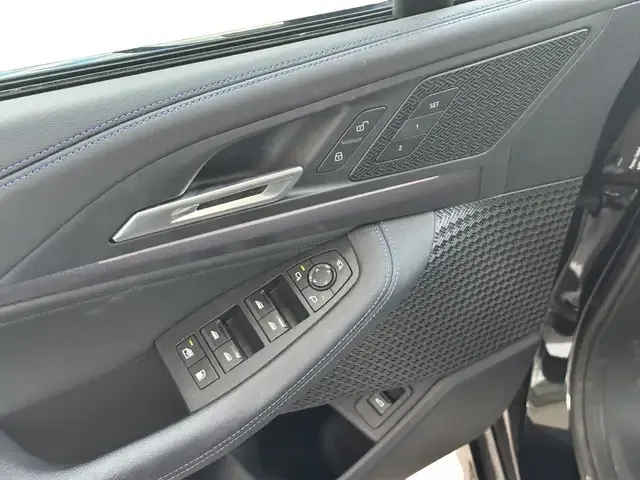 BMW 230