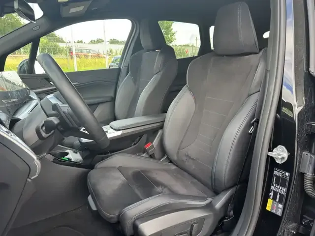 BMW 230