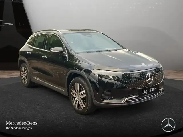 Mercedes-Benz EQA 300