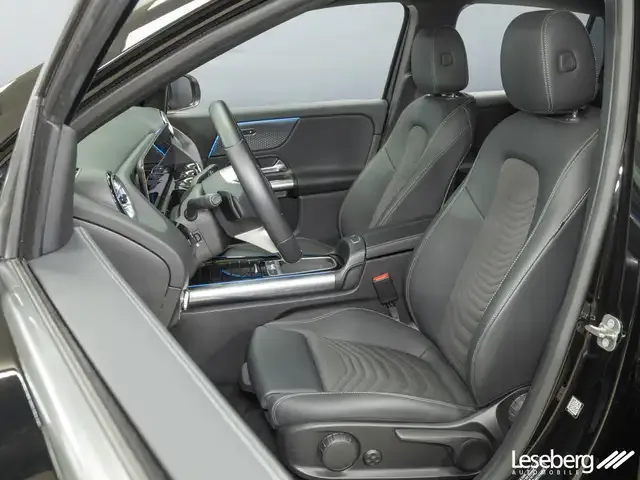 Mercedes-Benz EQA 300