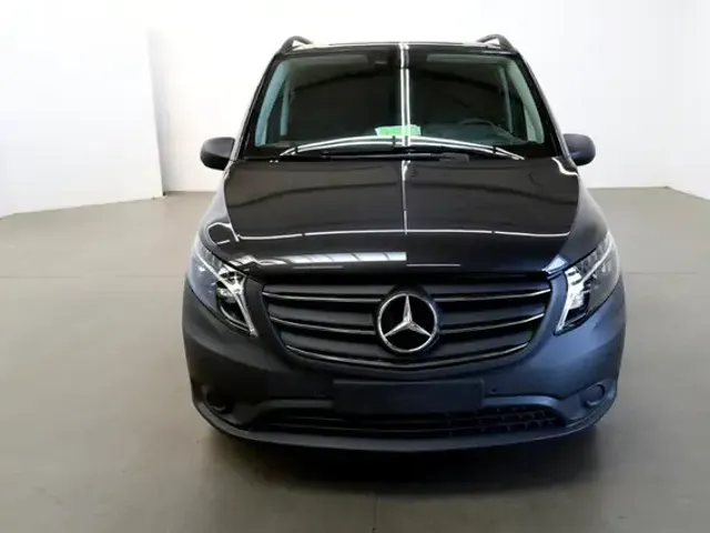 Mercedes-Benz Sonstiges
