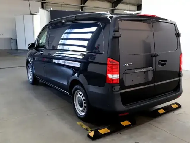 Mercedes-Benz Sonstiges