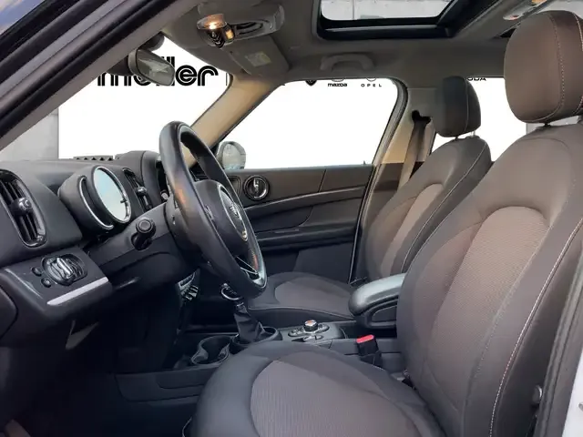 MINI Cooper SE Countryman
