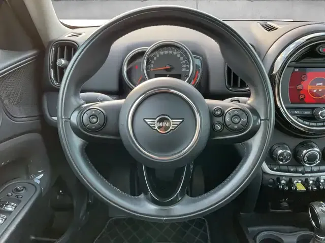 MINI Cooper SE Countryman