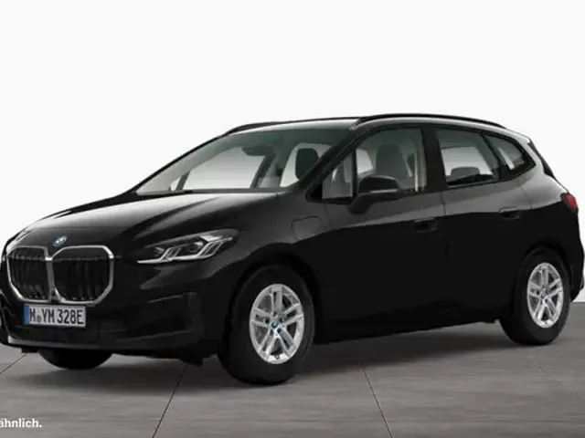 BMW 225